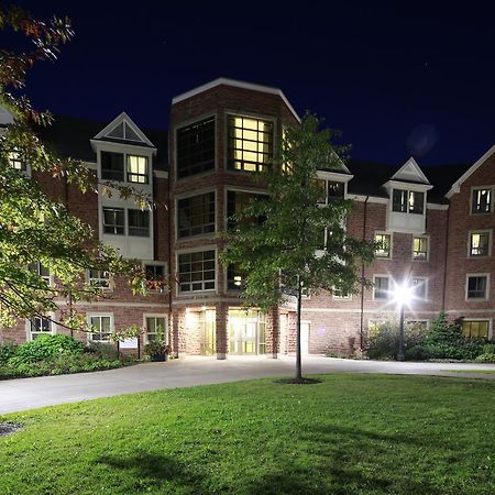 Mount Allison Summer Accommodations Sackville Kültér fotó